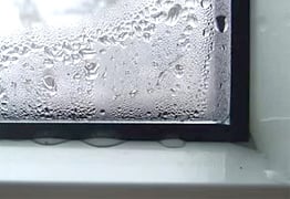 Почему потеют пластиковые окна?